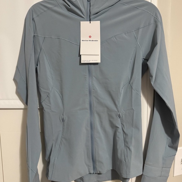 Lululemon Mist Over Windbreaker Size 4 in Concrete Blue - Picture 14 of 15